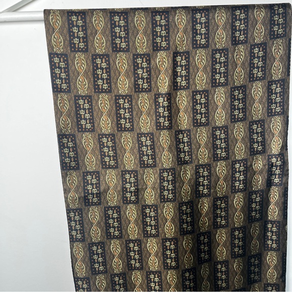 Vintage Christian Dior Black and Gold Silk/Wool Scarf - Picture 4 of 5